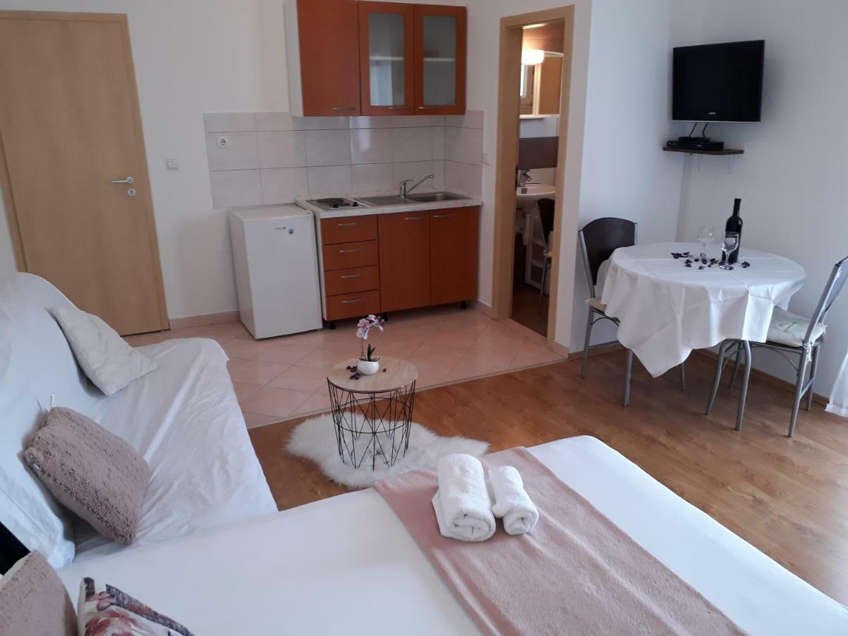 Apartmani Marino Privlaka  Exterior foto