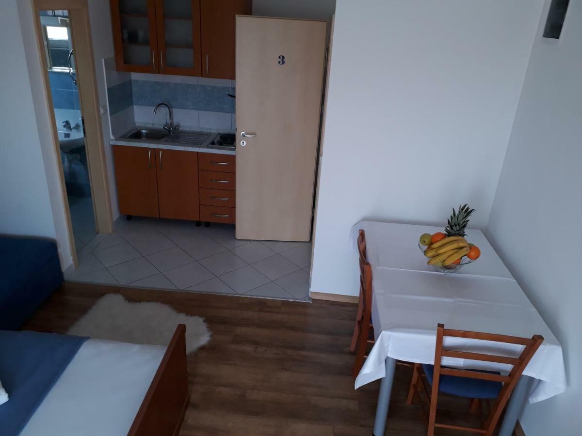 Apartmani Marino Privlaka  Exterior foto